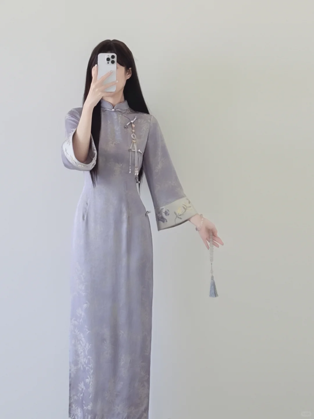 绝了‼️【合集】在线等！哪件紫旗袍最有韵味⁉️