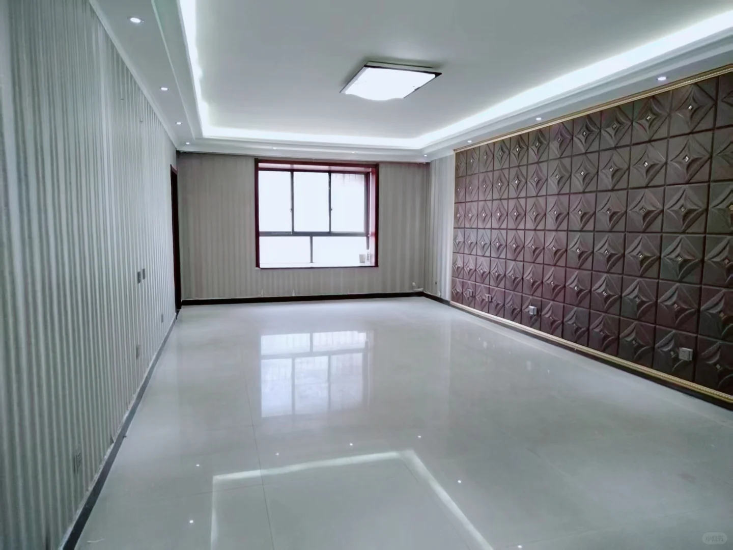 西安经开业主低价出售，等有缘人