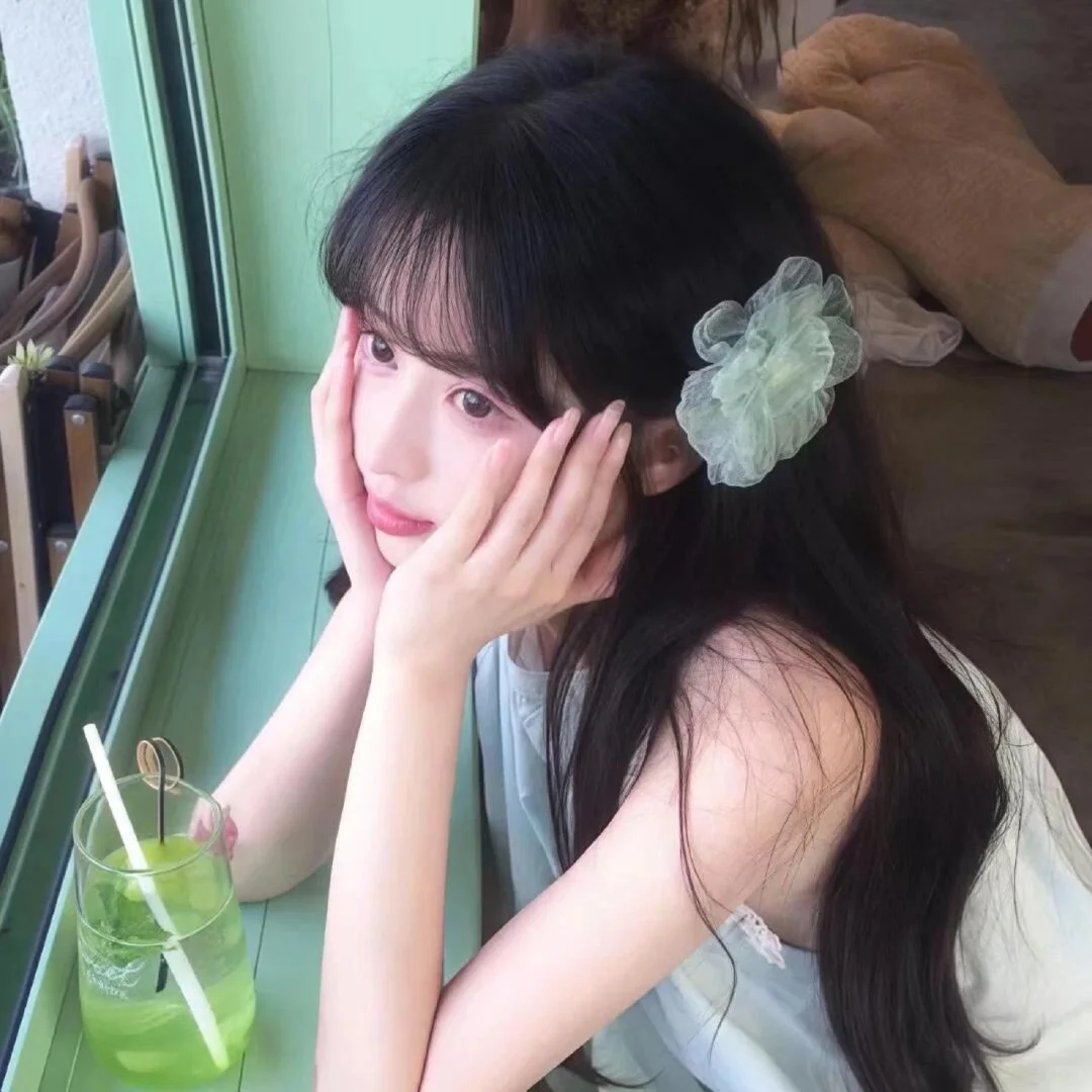 超爱的鲜花女头