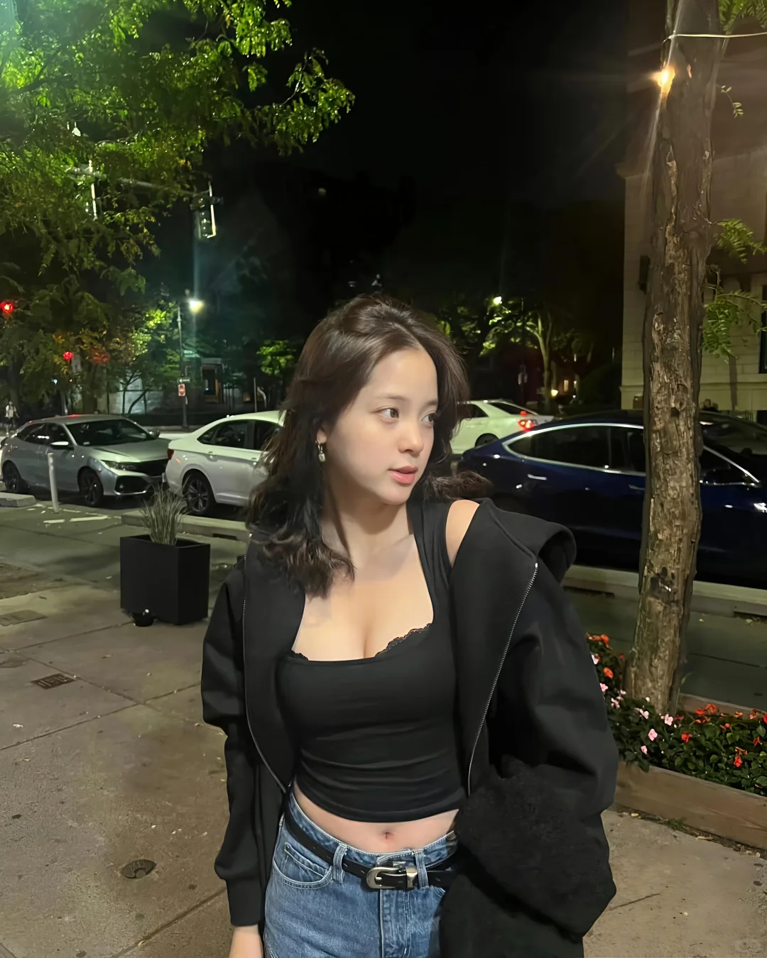 欧阳娜娜 路拍
