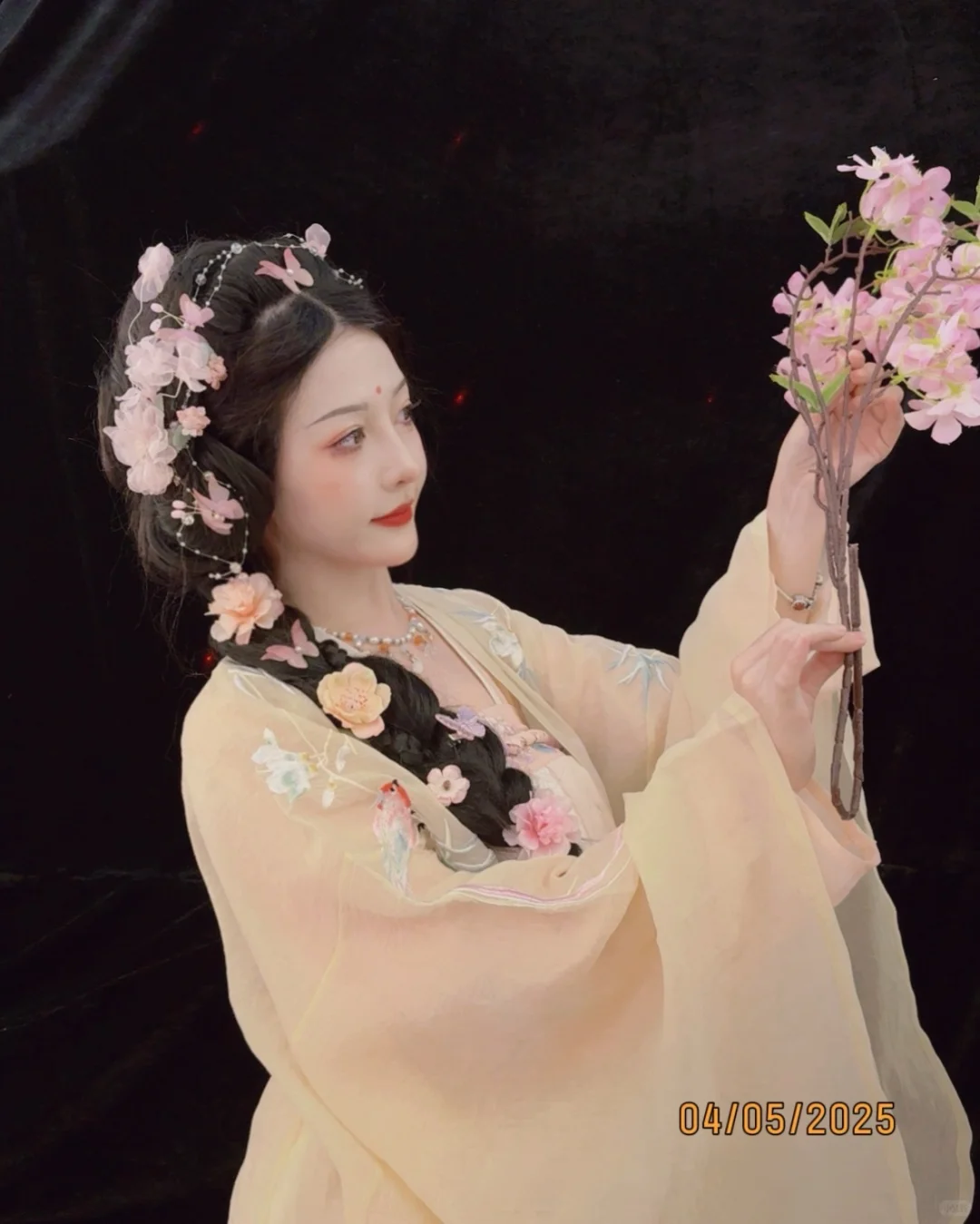 谢谢唯唯拍的一组美照，记录搬砖自己撸的头