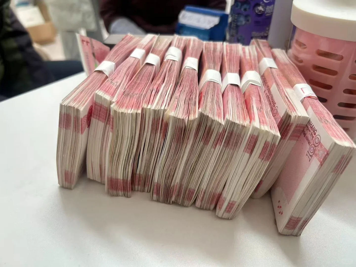 好久没遇到现金买房啦🤣