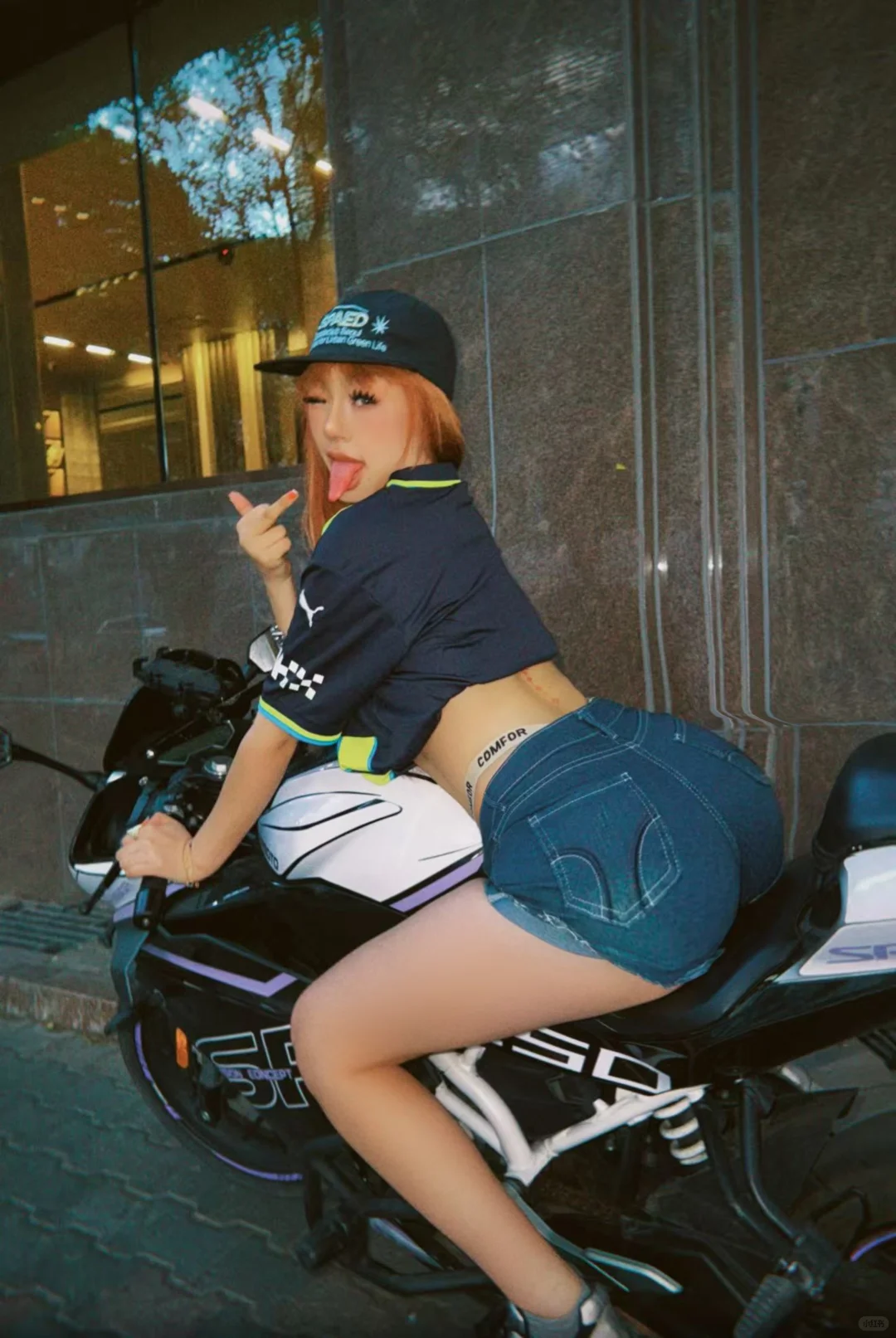 你又没老婆叫我声老婆怎么了