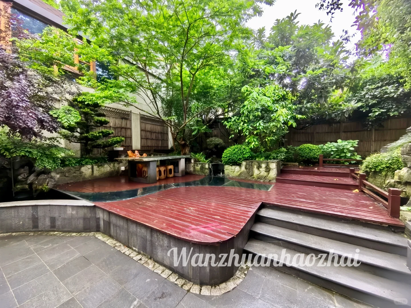 安福路丨沿街独栋老洋房，花园200㎡带车库