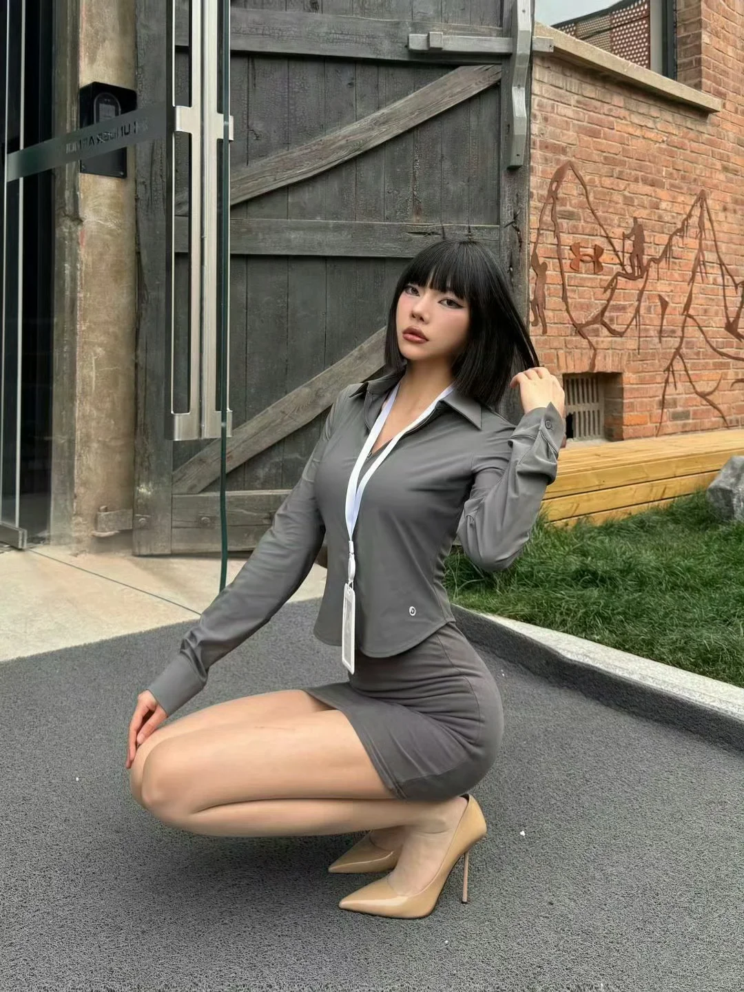 这套真的好高级啊！腿型也绝了！
