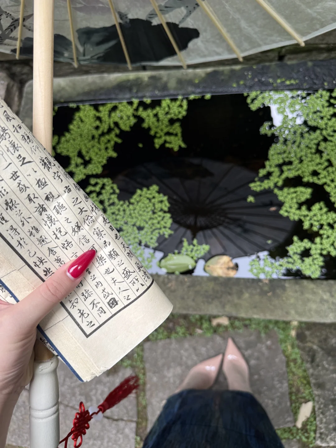 人类的眼泪是雨滴于是雨下一整晚