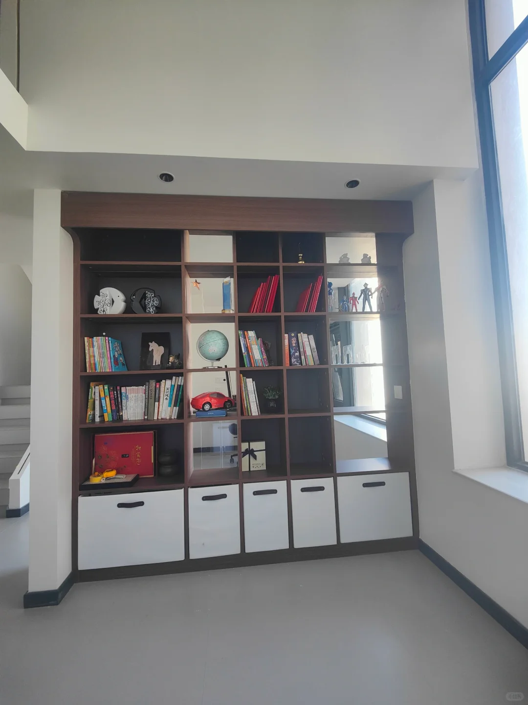 28平LOFT定制柜子花费几个w?