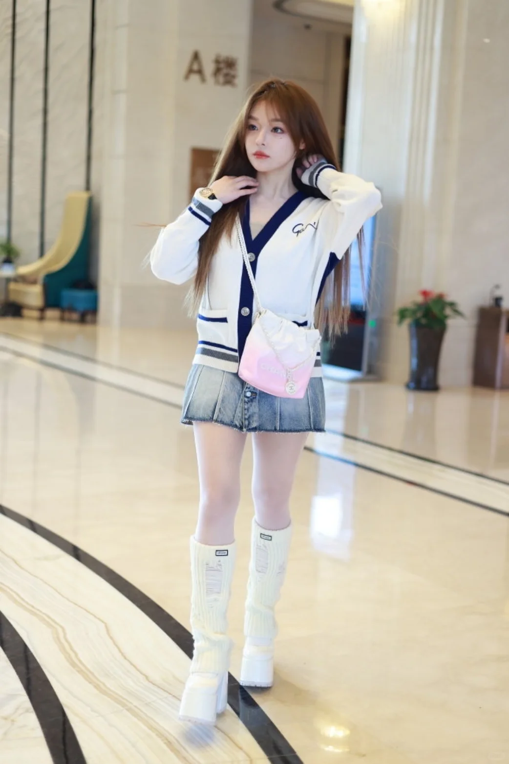黄霄云💞白丝下的绝美仙子💯