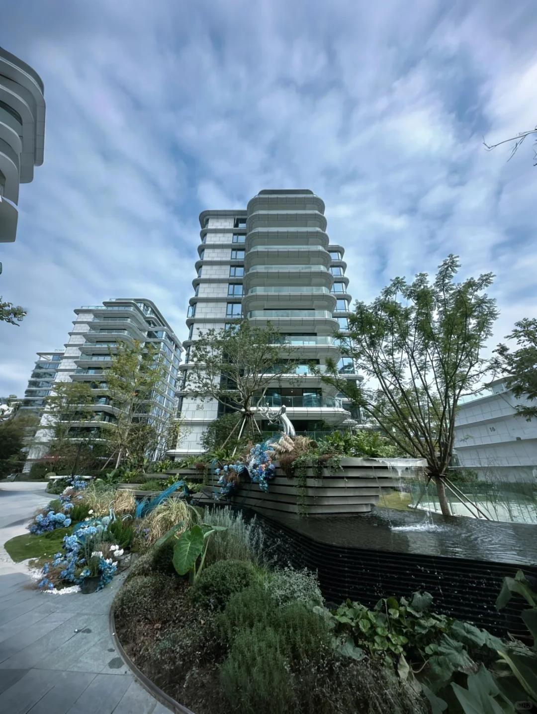 成都天府新区最美住宅，降了90万❗