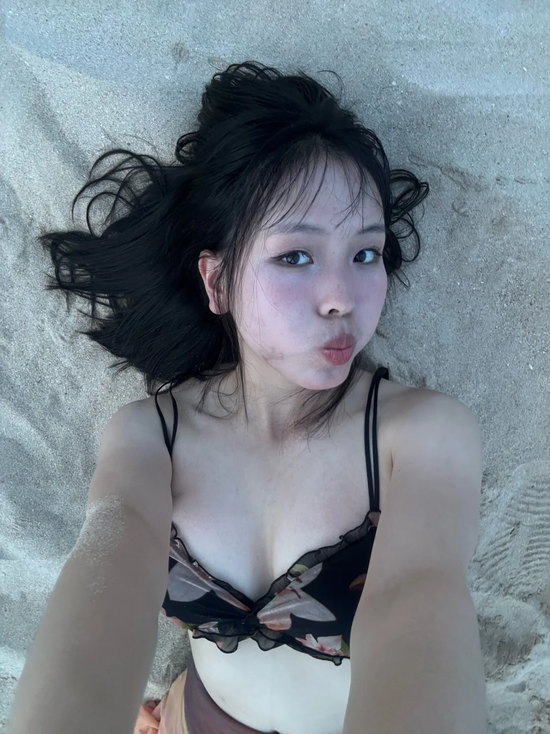 沙滩是最好的反光板🏖