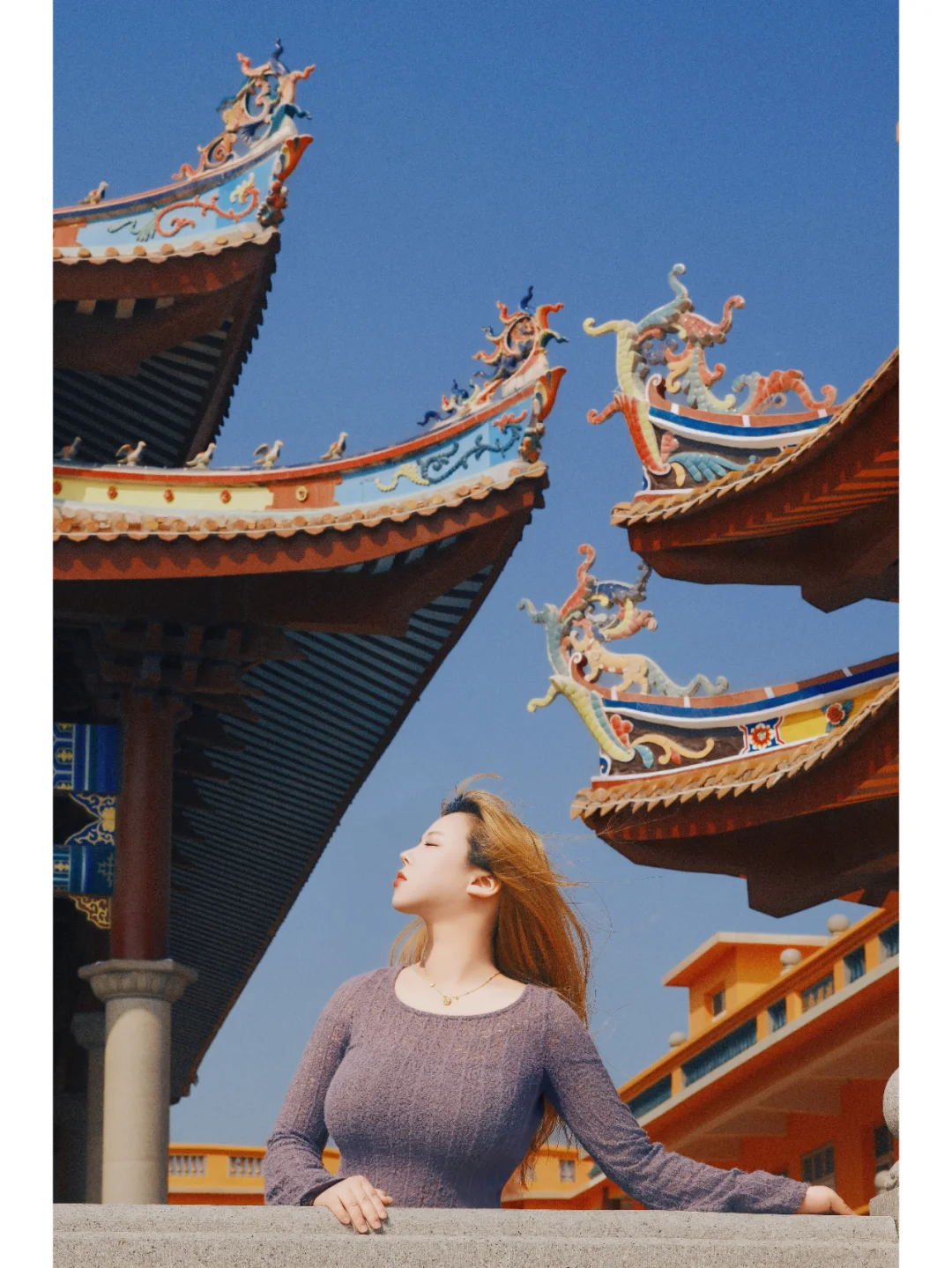 58元20底！晴天洛伽寺丰腴女生照样出片📸
