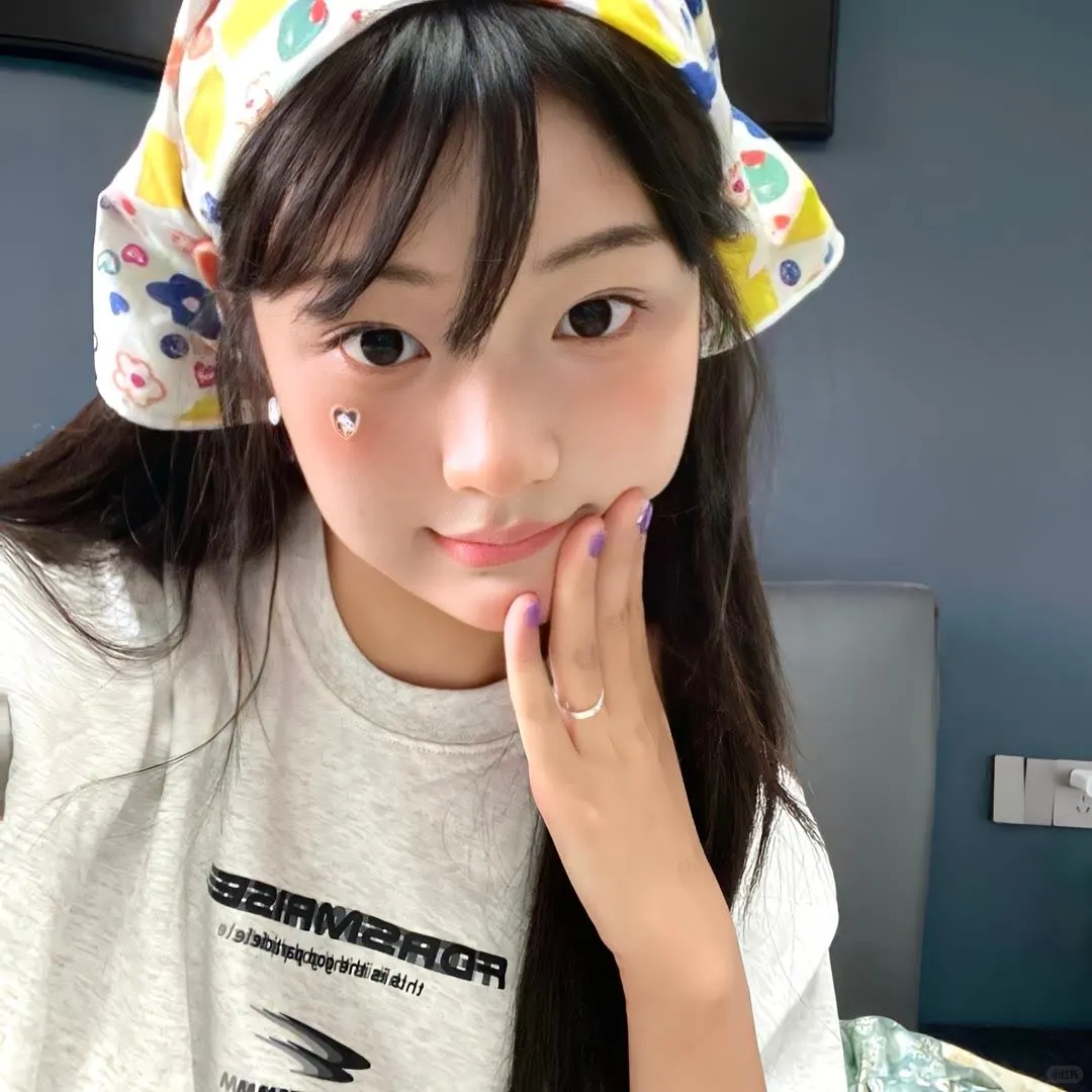 𝙒𝙚𝘾𝙝𝙖𝙩 / 女头🧇