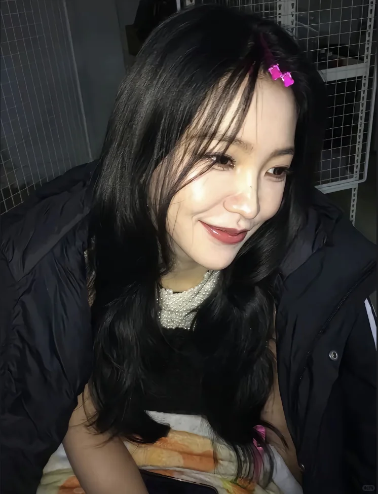 济娜女王！