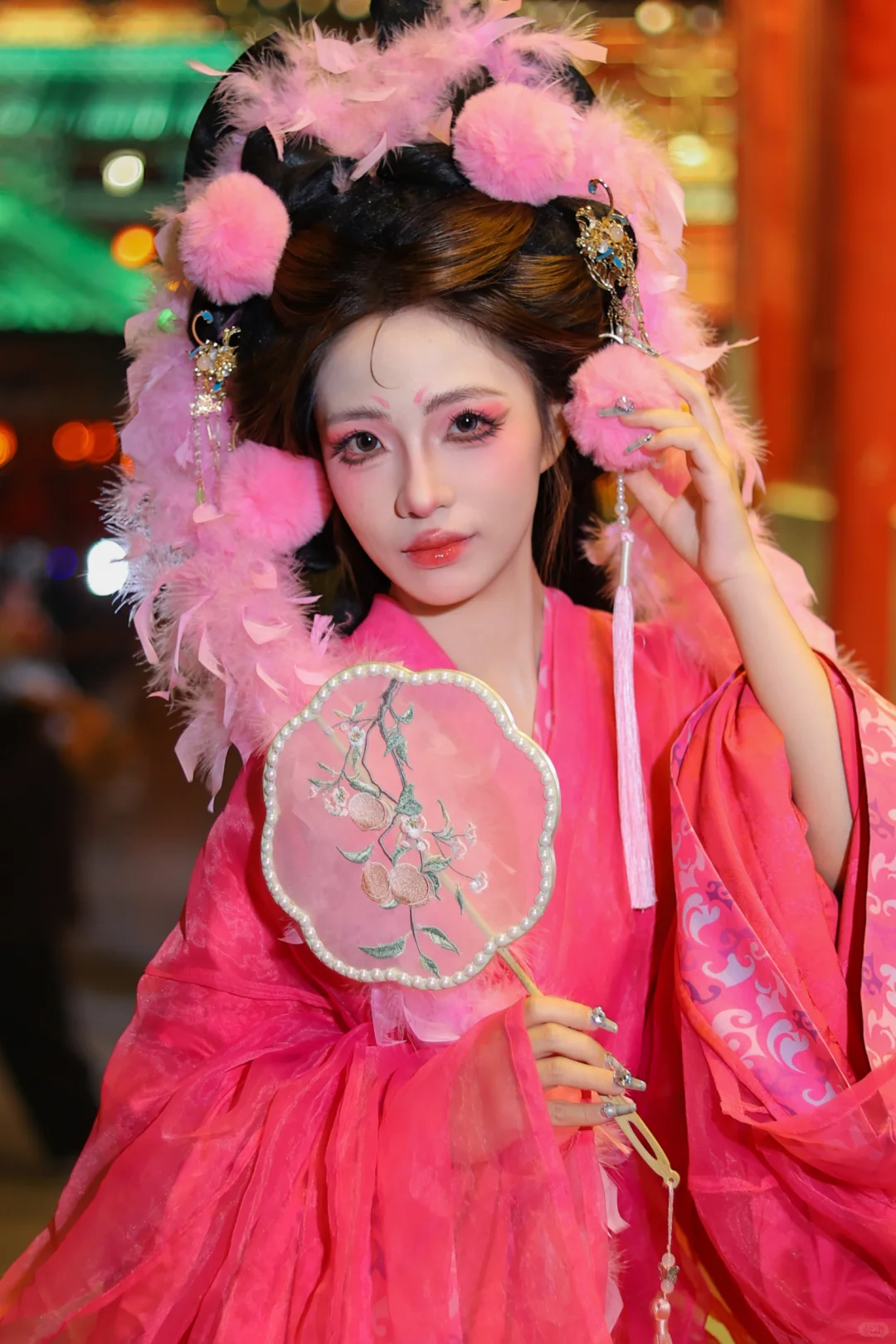 「魅惑是天赋，但美是选择🌺」