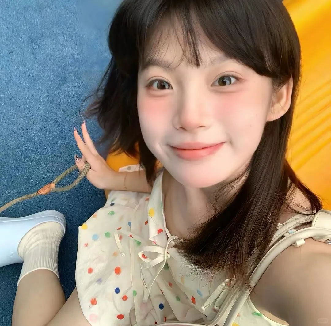𝙒𝙚𝘾𝙝𝙖𝙩 / 女头🧇