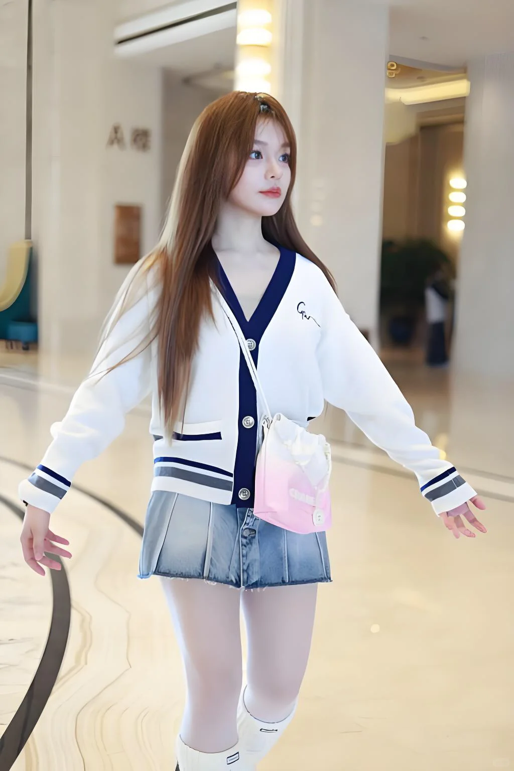 黄霄云💞白丝下的绝美仙子💯