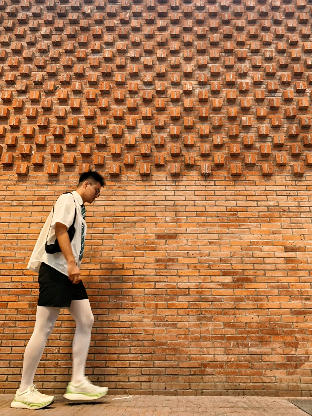 陷入雨天的气氛里🌧️