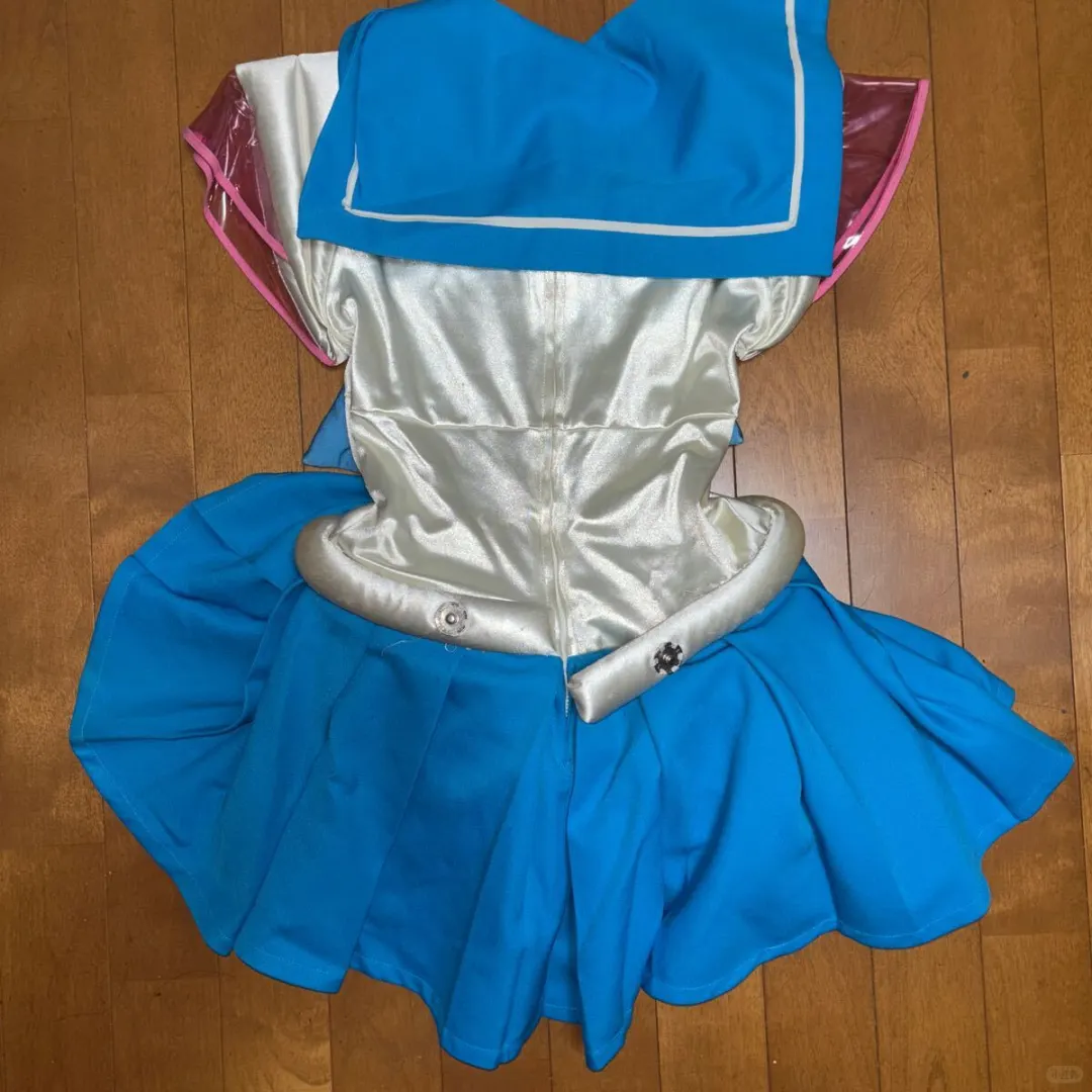 脑袋一热入手当年官方人偶剧超级水星战斗服