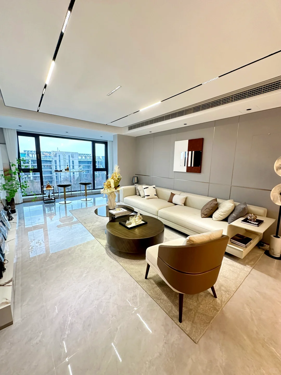 心疼苏州买洋房🏠，去年280万没买，现在132万