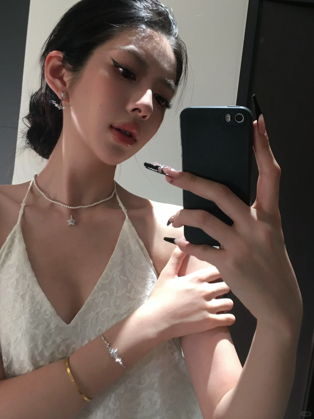 美人微嗔吗