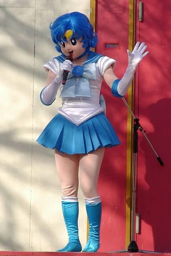 脑袋一热入手当年官方人偶剧超级水星战斗服