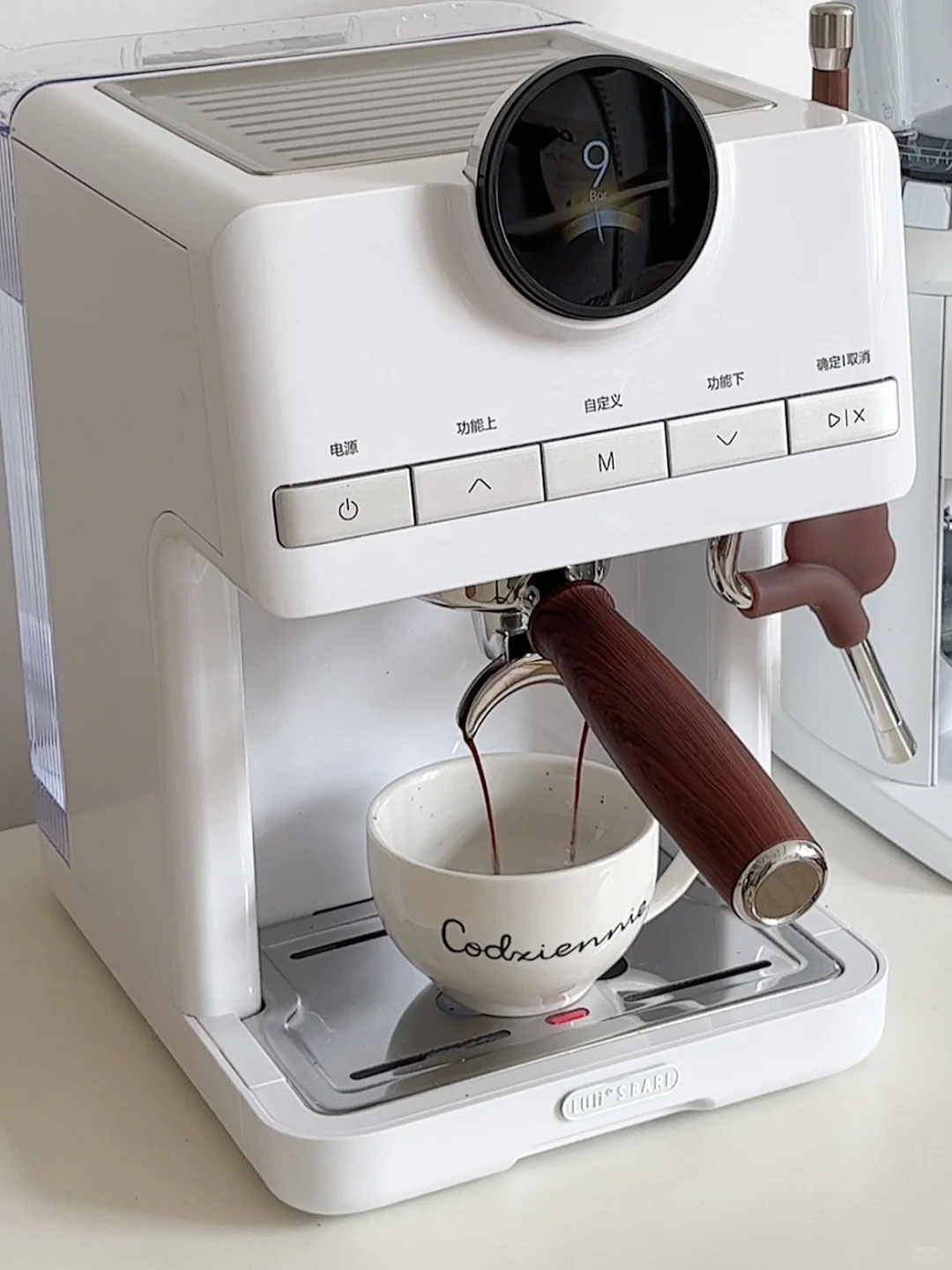 小户型改造｜1㎡韩系家庭咖啡馆实现☕自由