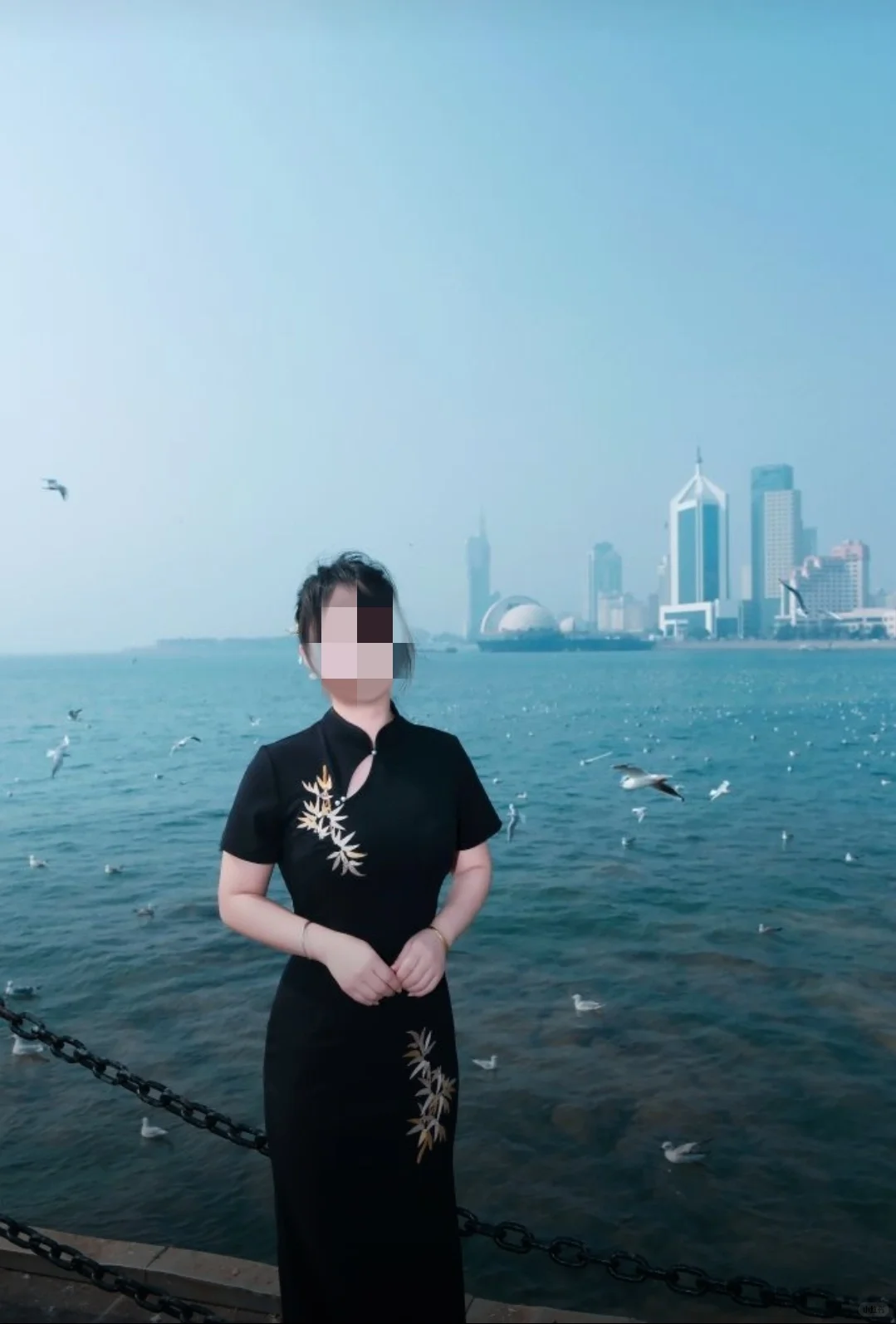 中国女人穿旗袍，展现东方美！