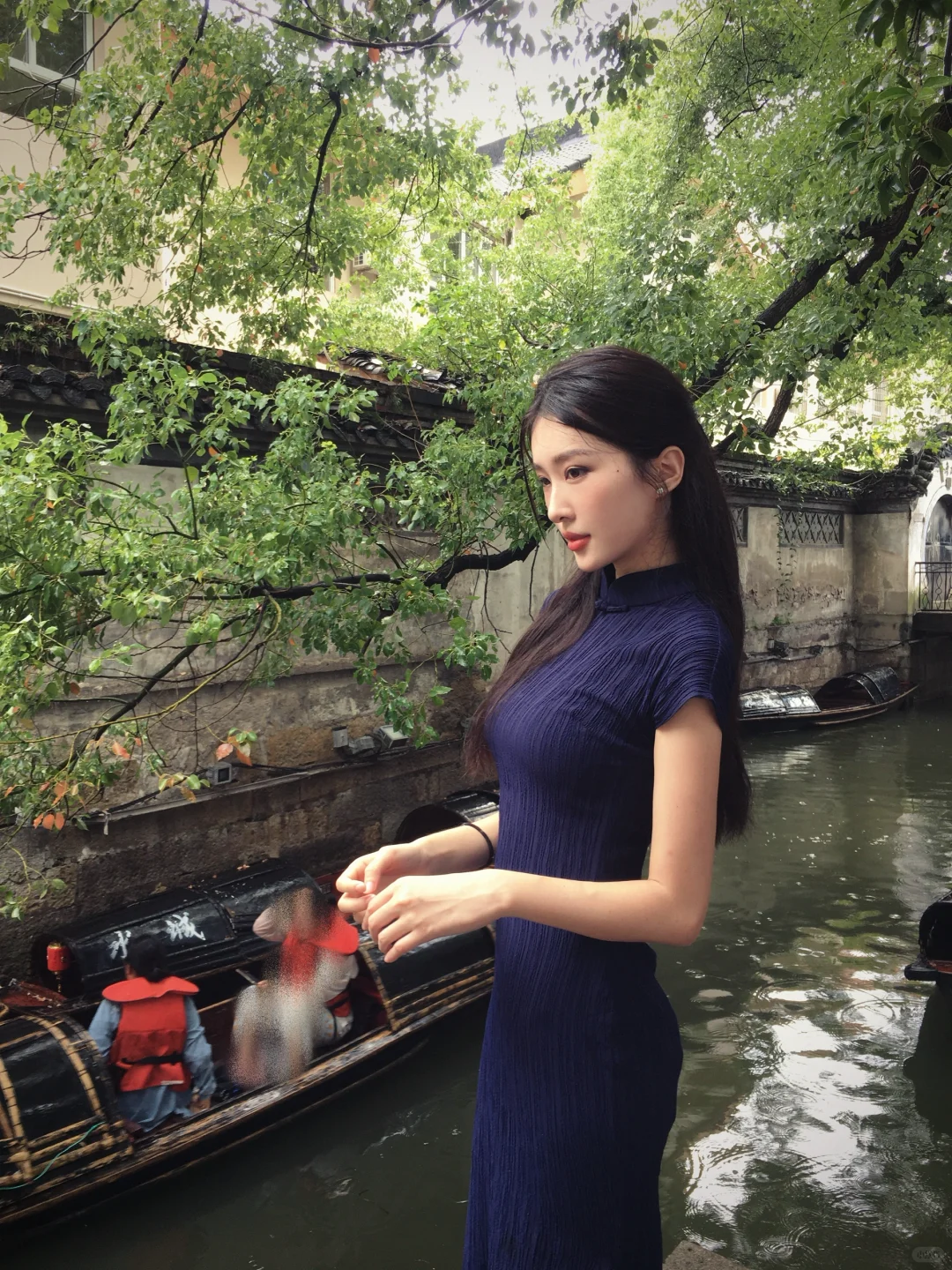 江南淡淡雨潇潇