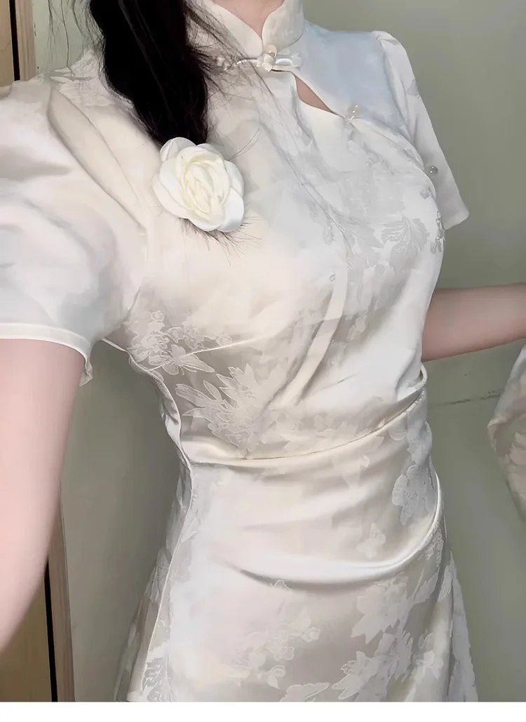 🍑 杏色旗袍｜温柔显白太绝了！