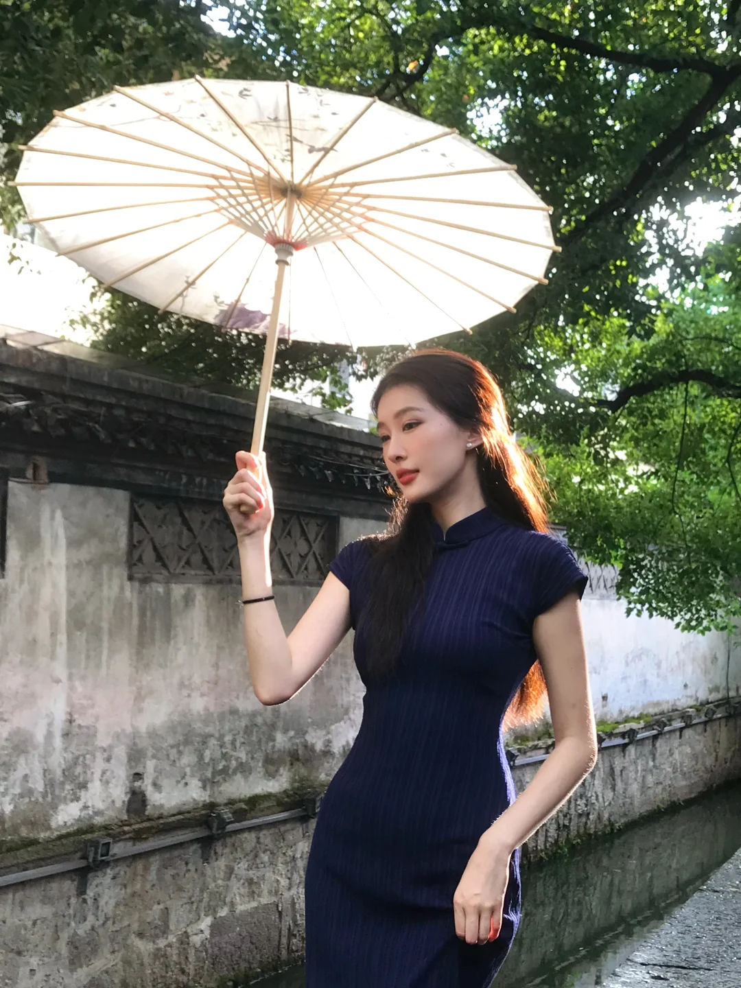 江南淡淡雨潇潇