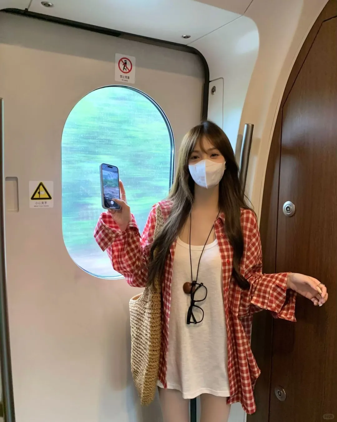穿上喜欢的衣服心情就像阳光一样明媚