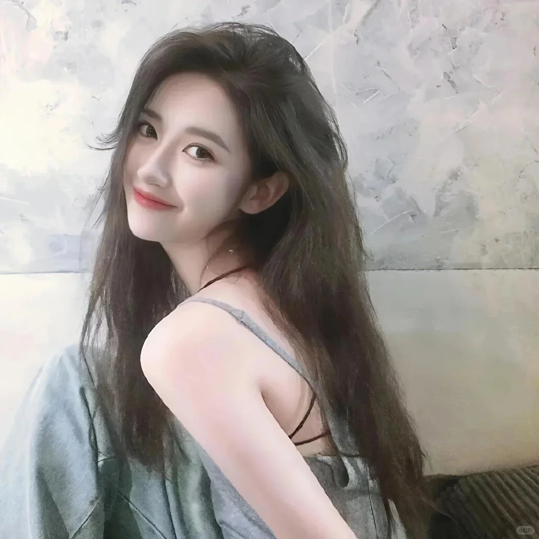 𝙒𝙚𝘾𝙝𝙖𝙩｜超级气质的氛围感女生头像