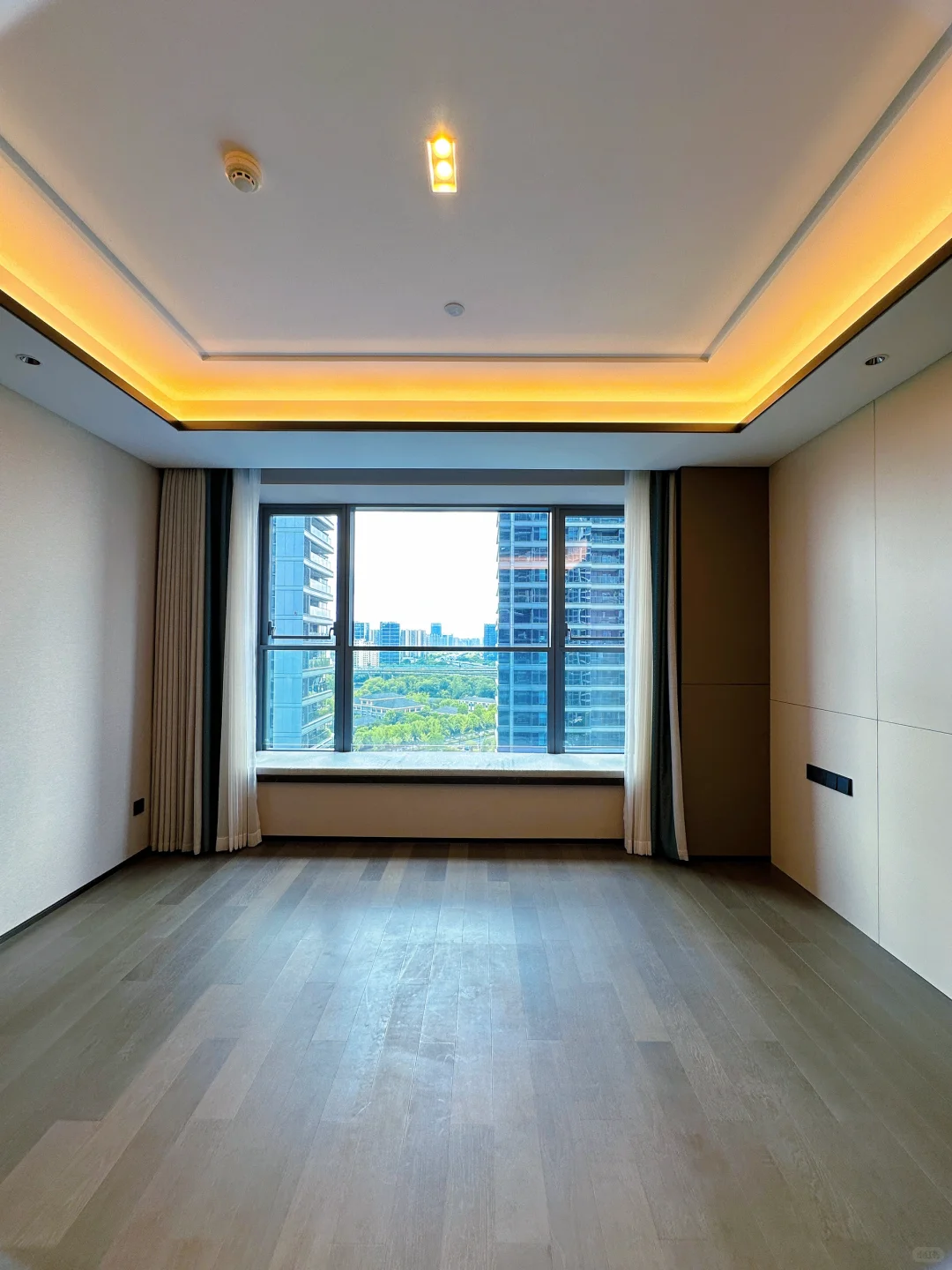 奥体芯豪宅，杭州壹号院，看奥体看河景