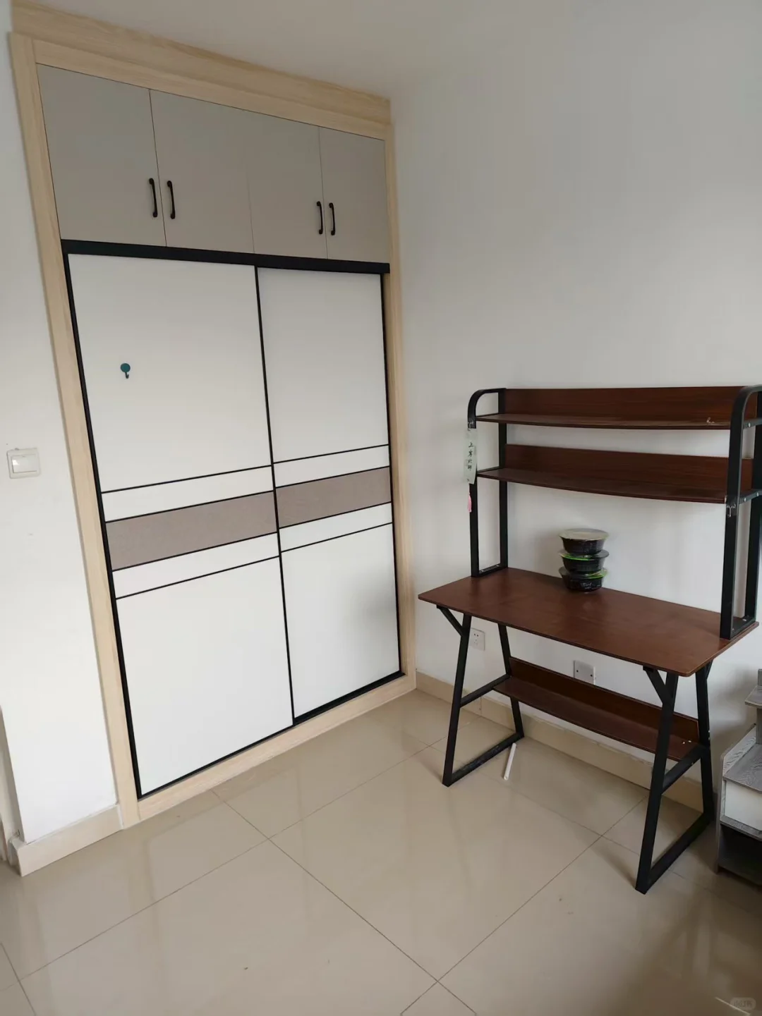 章丘区房屋出租，2室2厅1卫，每月600元。
