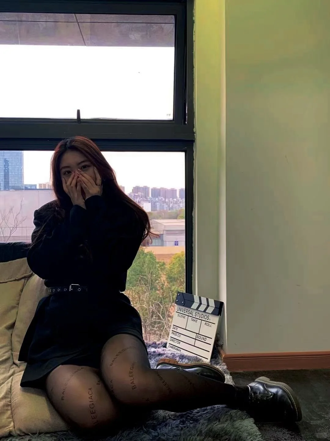 黑丝加西装