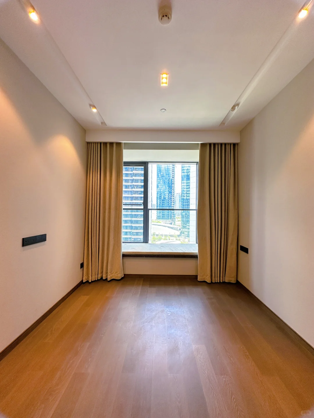奥体芯豪宅，杭州壹号院，看奥体看河景
