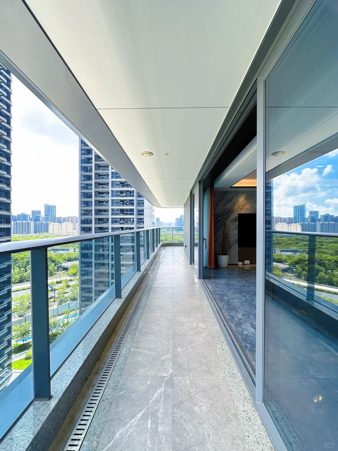 奥体芯豪宅，杭州壹号院，看奥体看河景