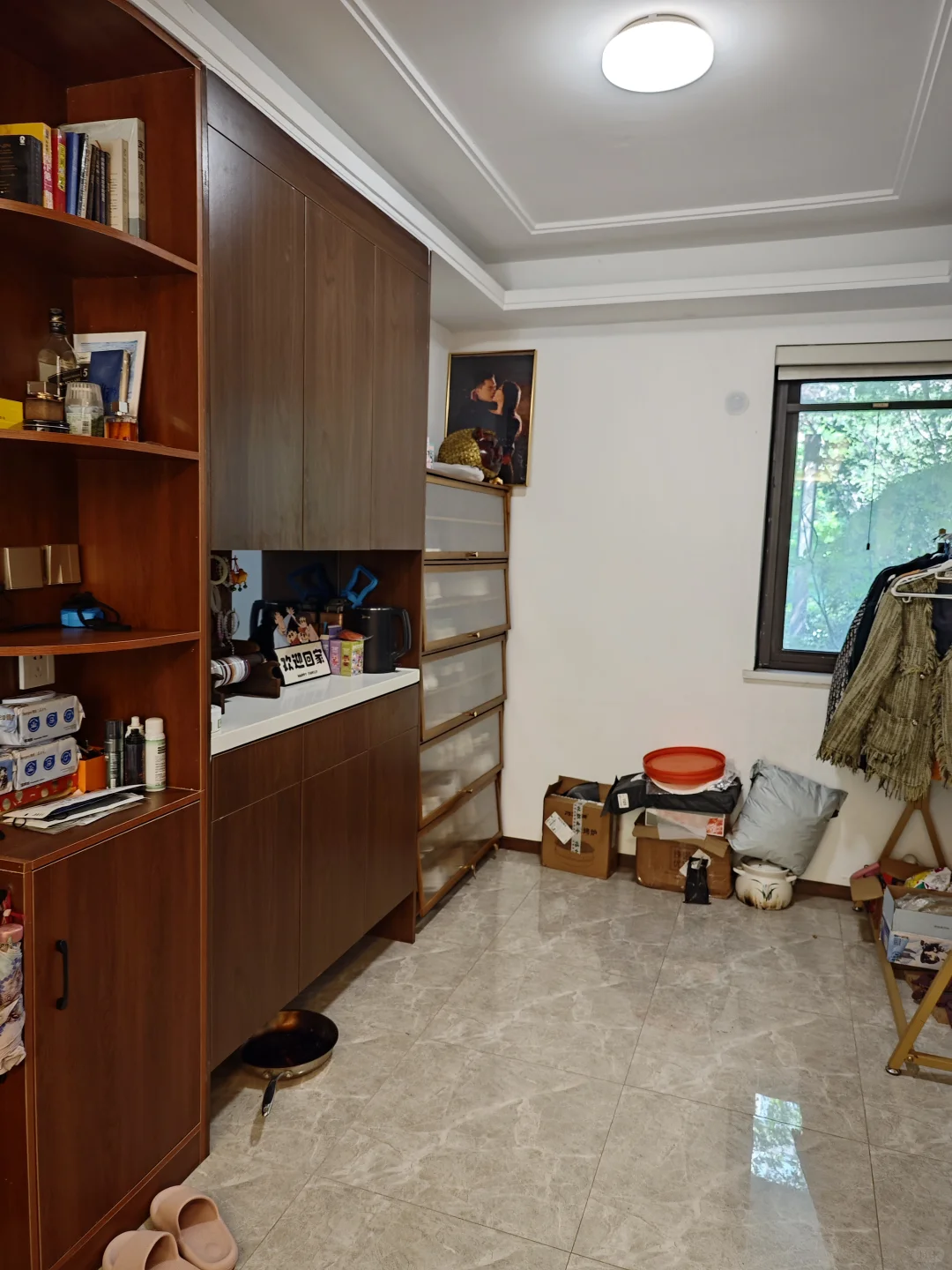 洋房一楼带院80平，只住了三年，忍痛割爱