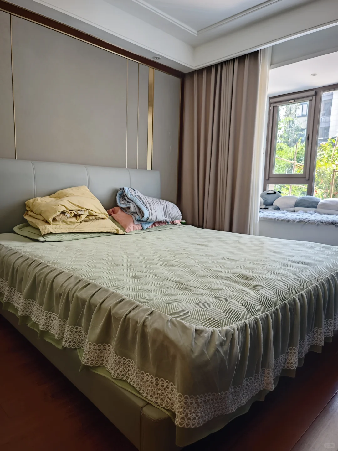 洋房一楼带院80平，只住了三年，忍痛割爱