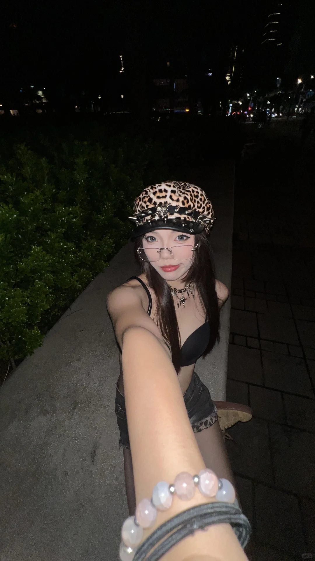 辣妹都给我去学这个姿势🐆