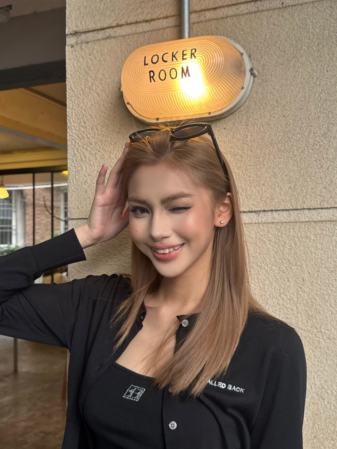 眼角的痣有种魅惑感