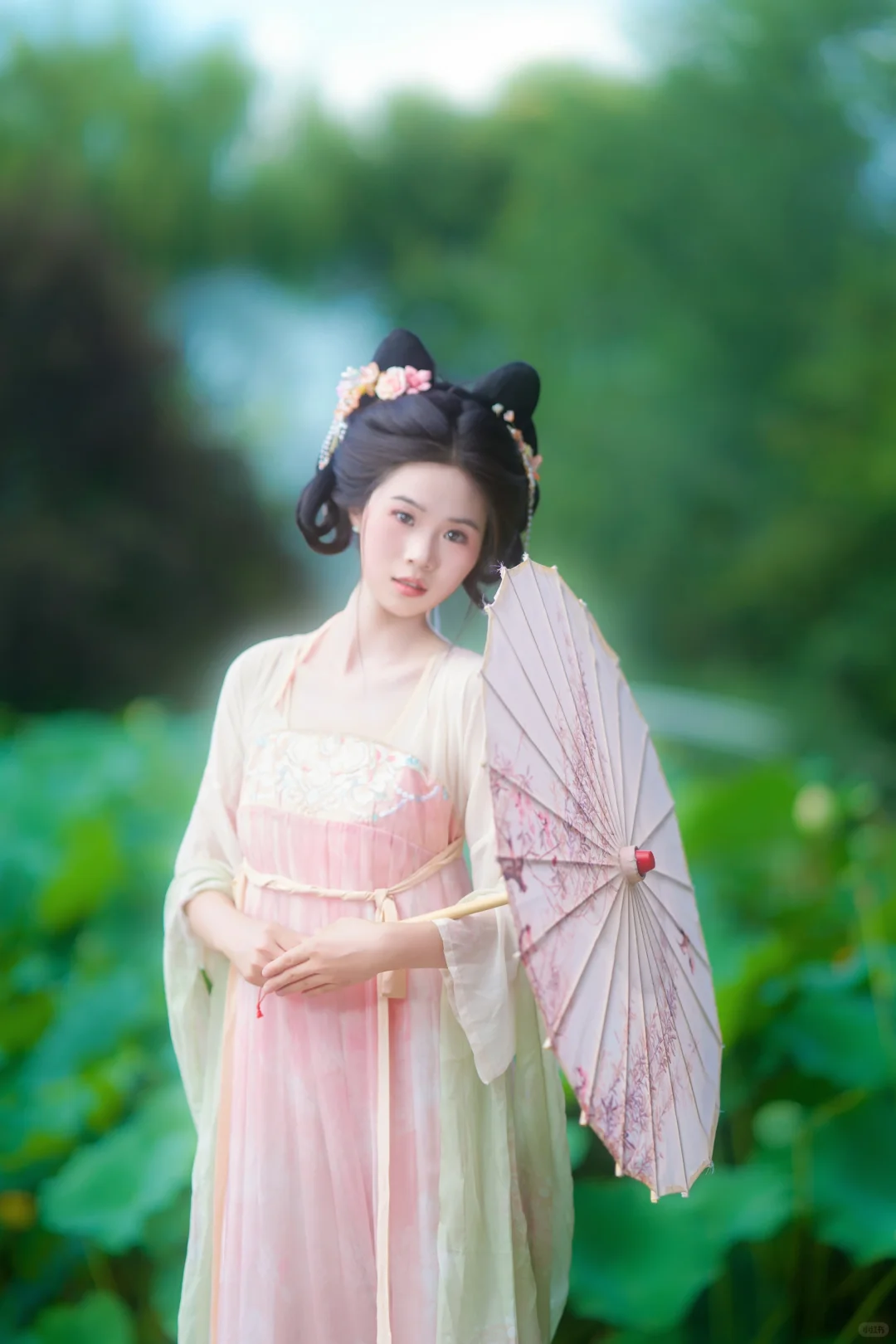 我见青山多妩媚 感君如山才可
