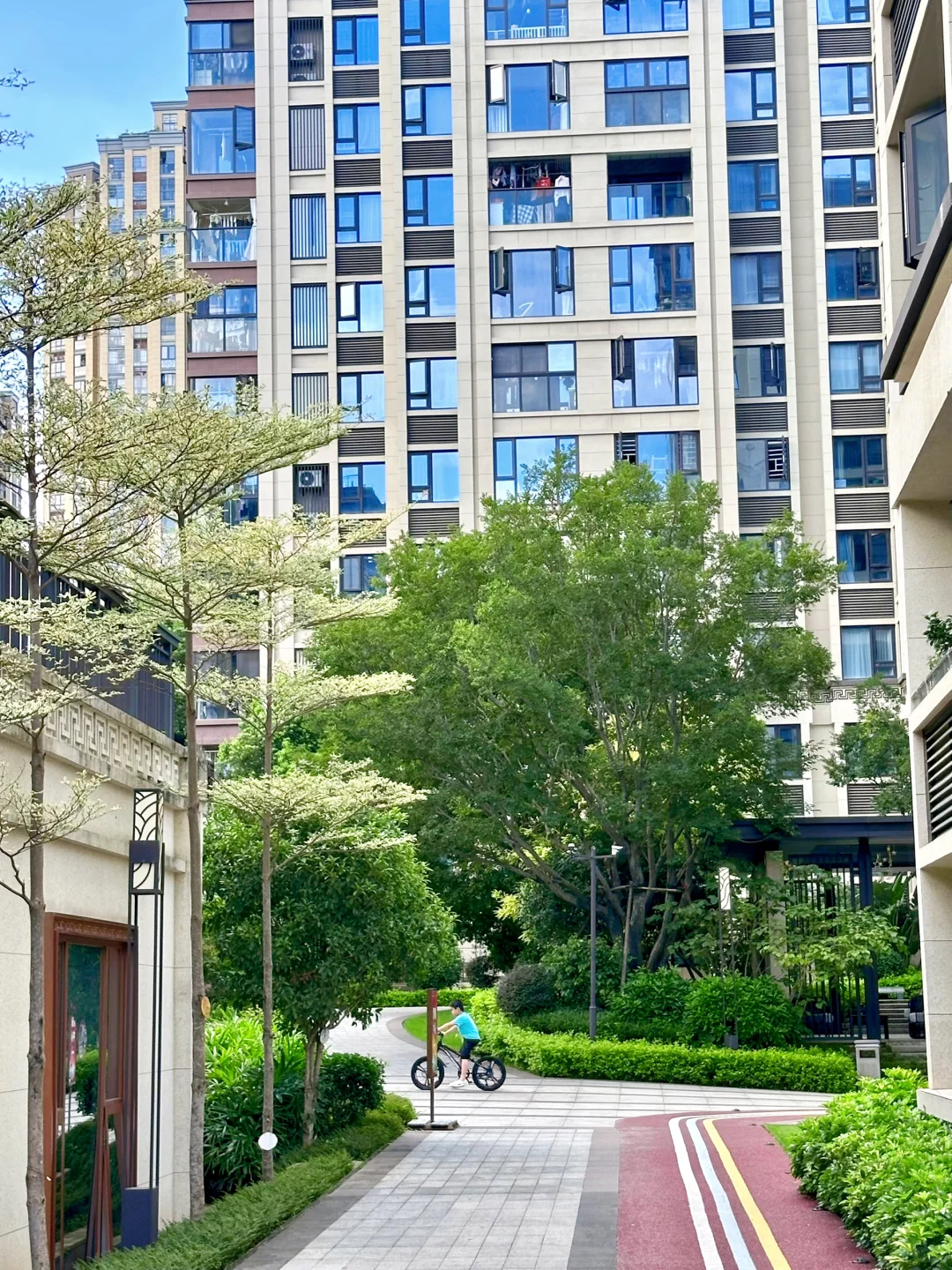 炸裂💥171W捡漏万达独梯大4️⃣房，不买也要看