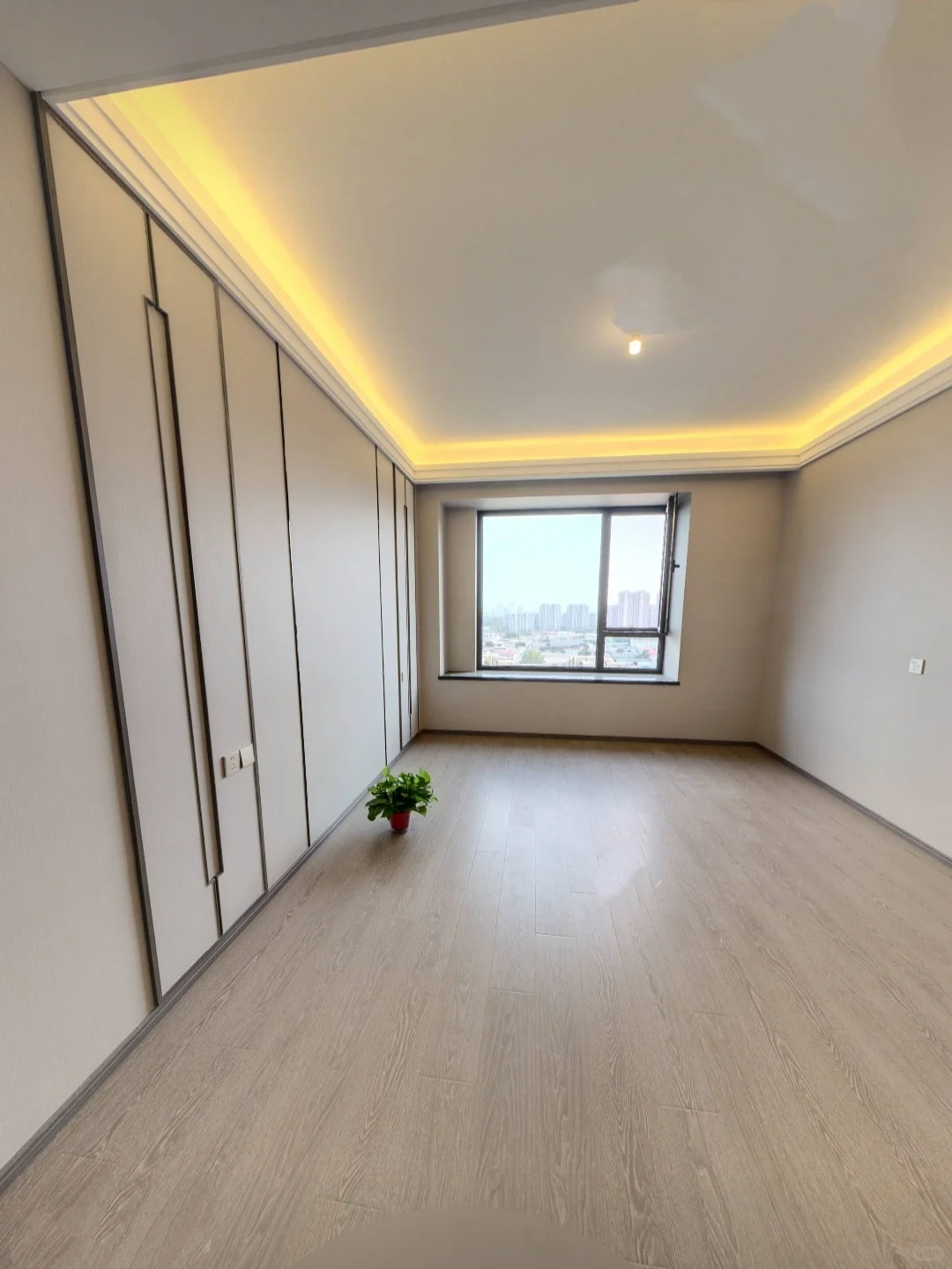 看房实录｜天正凤麟东院172㎡邯郸改善四居