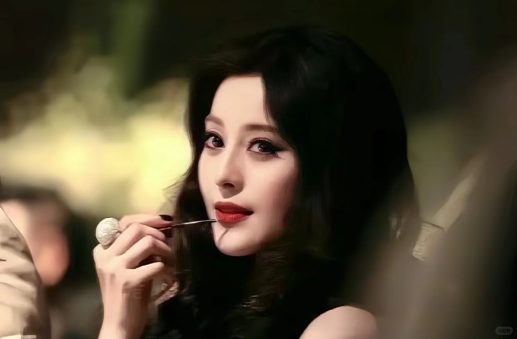 美艳？不好意思 姐的统治区