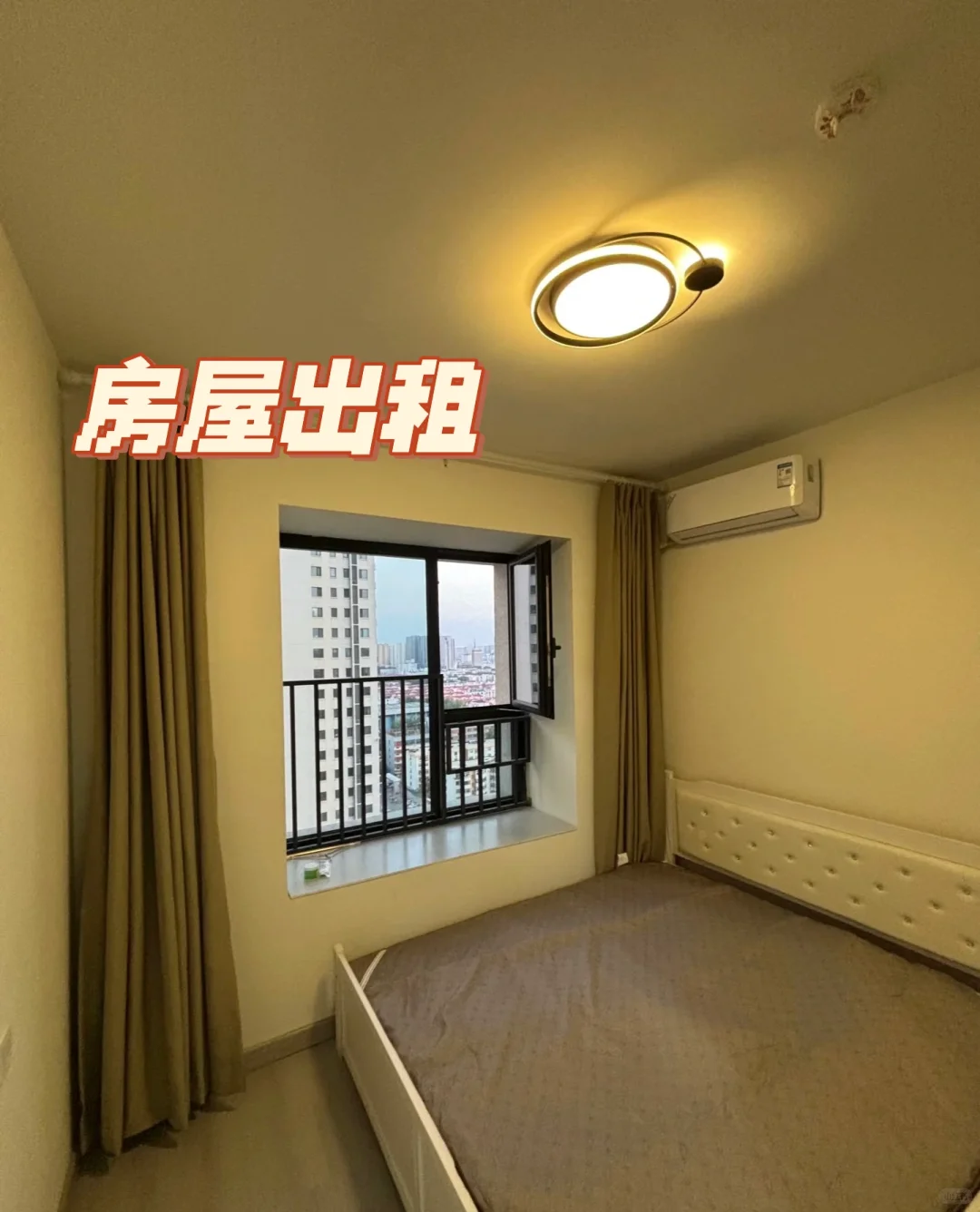 好喜欢我的小卧室！窗边