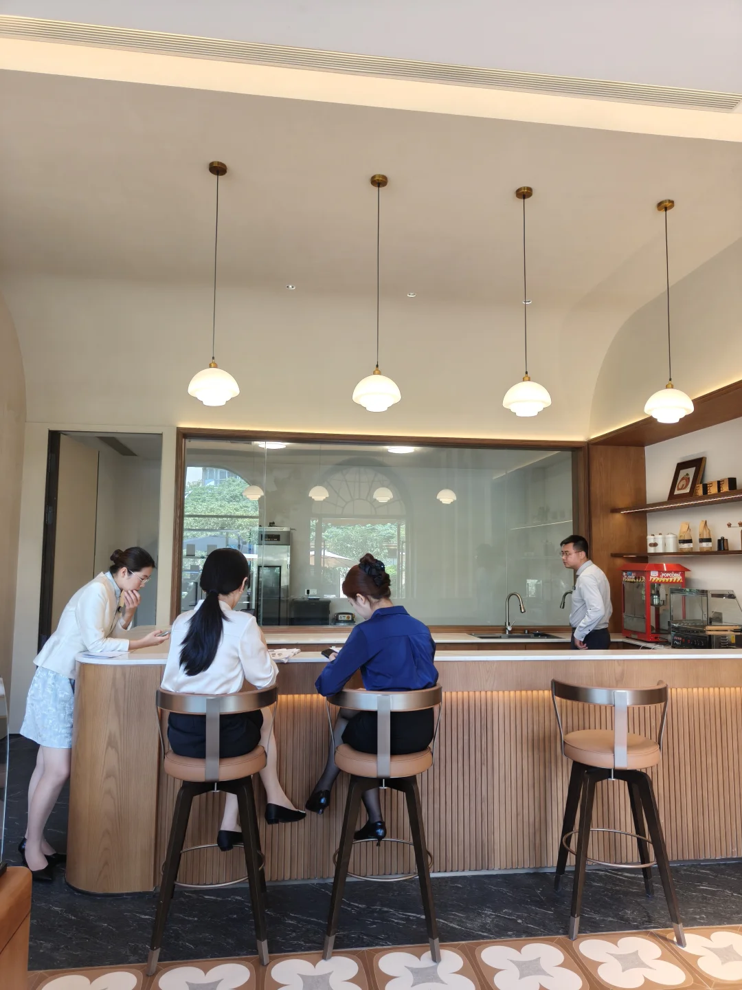 建发观云商铺：高性价比之选，潜力可期