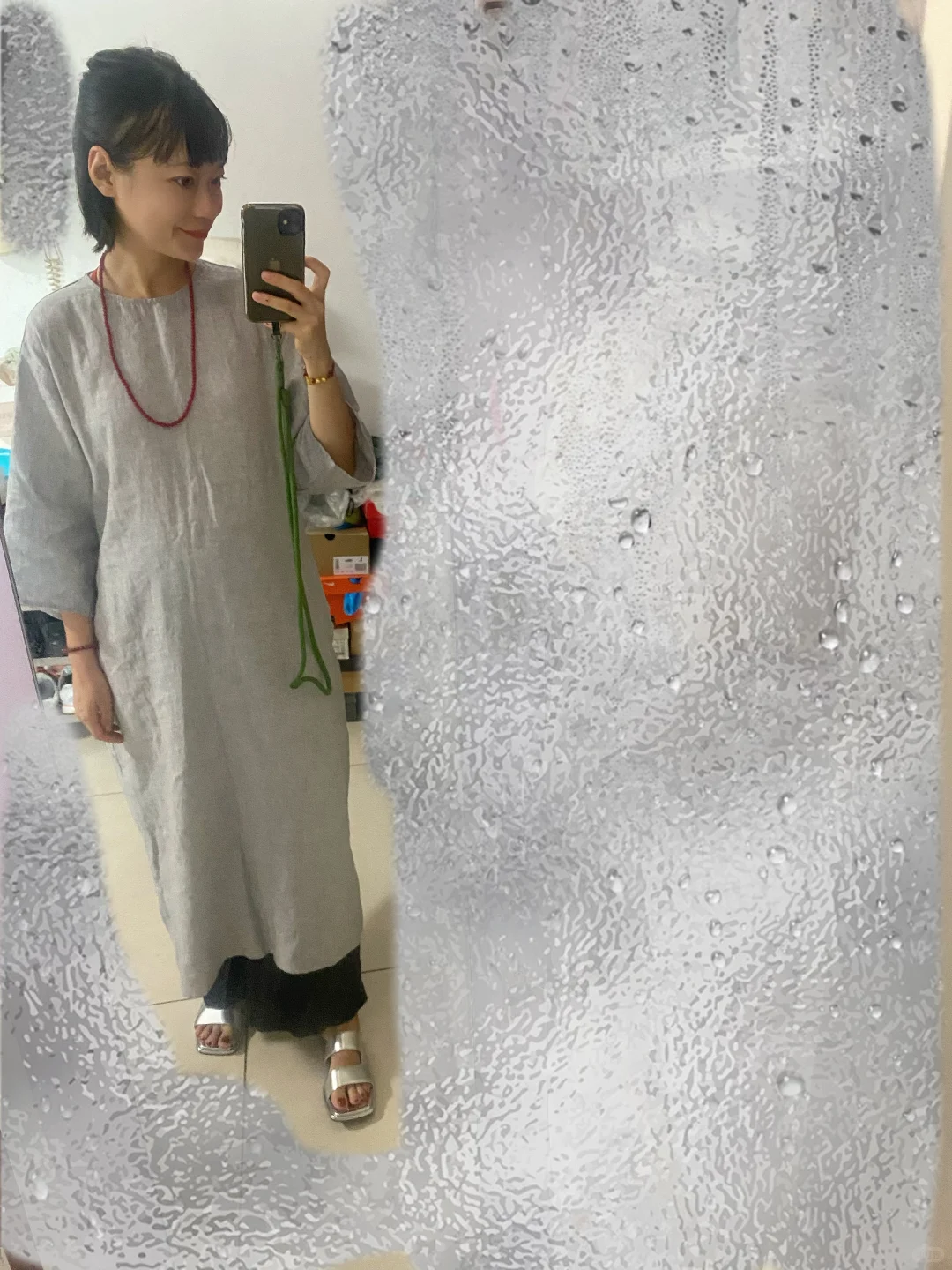 话题题很诱人 中年老少女