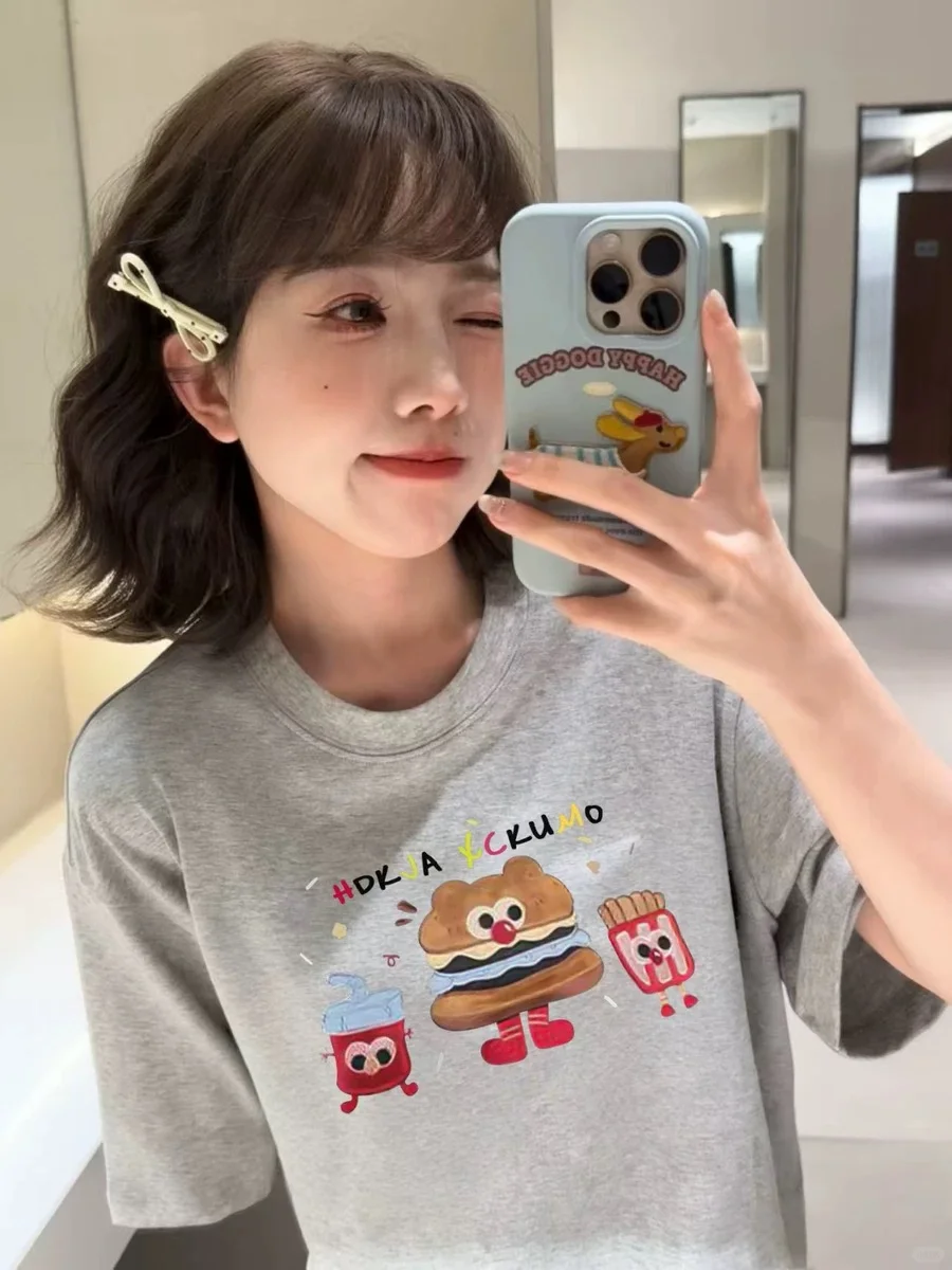 趣味卡通印花 T 恤也太会撩拨少女心啦！