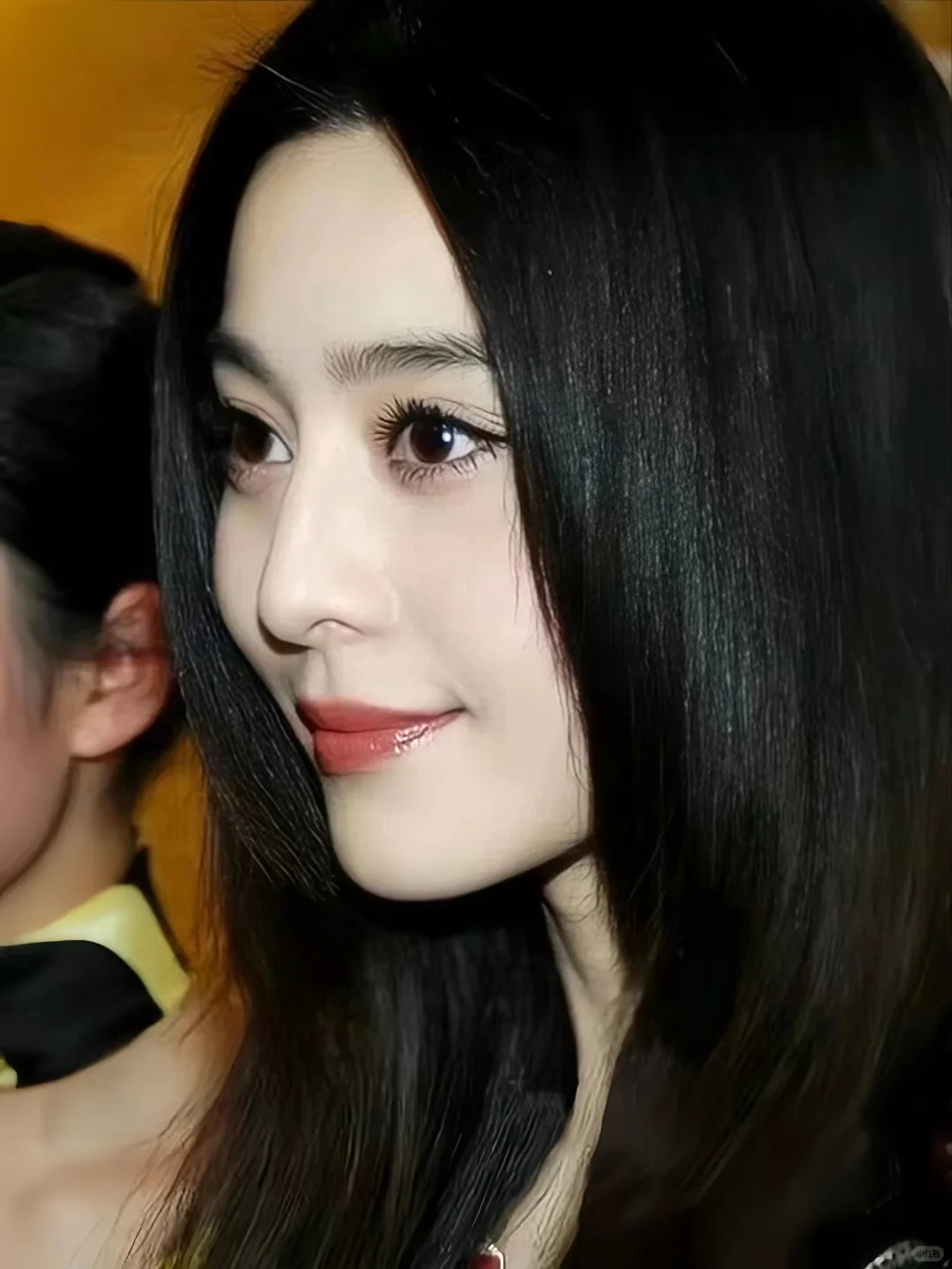 美艳？不好意思 姐的统治区
